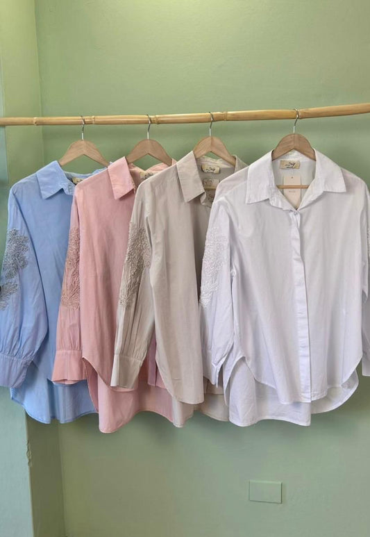 Blusa Floral de Manga Larga